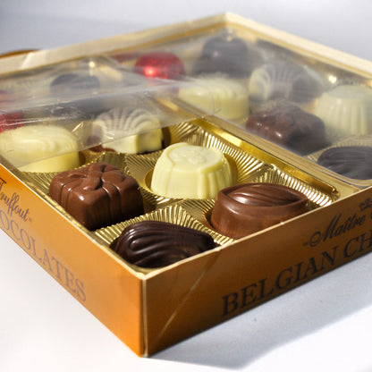 Bombones Caja Amarillo surtidos Maitre Truffout 200 Grs.